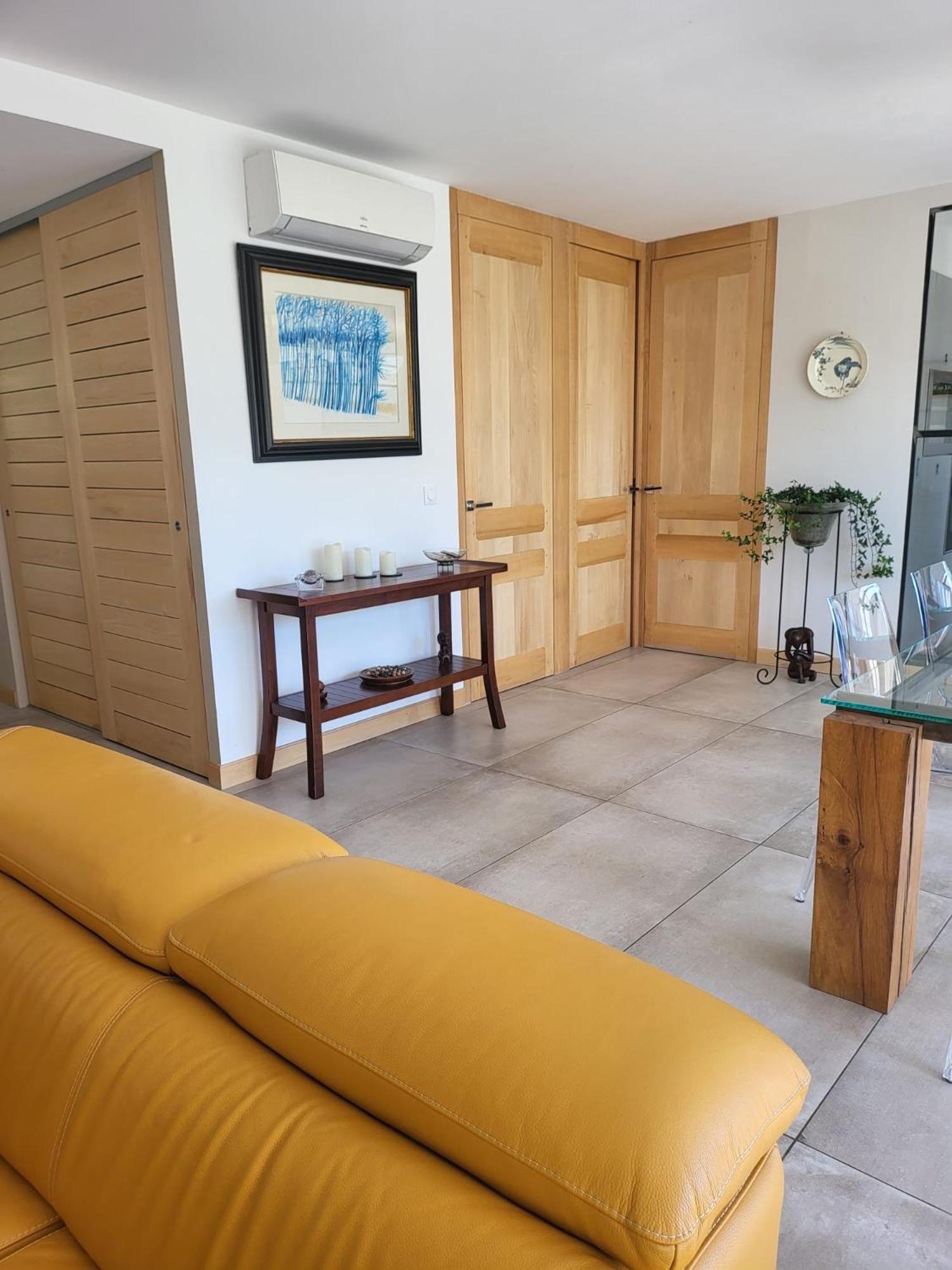 איל-סור-לה-סורג Appartement Standing Bord Sorgue מראה חיצוני תמונה